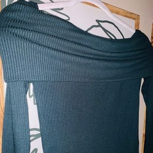 Off shoulder knit top
